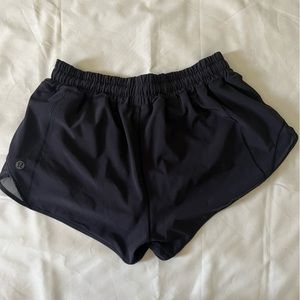 Lululemon Hotty Hot Shorts Low Rise